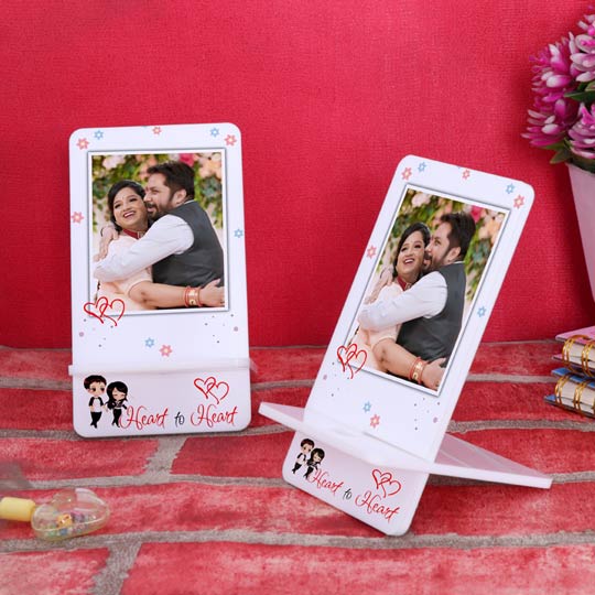 Heart to Heart Personalized Mobile Stand